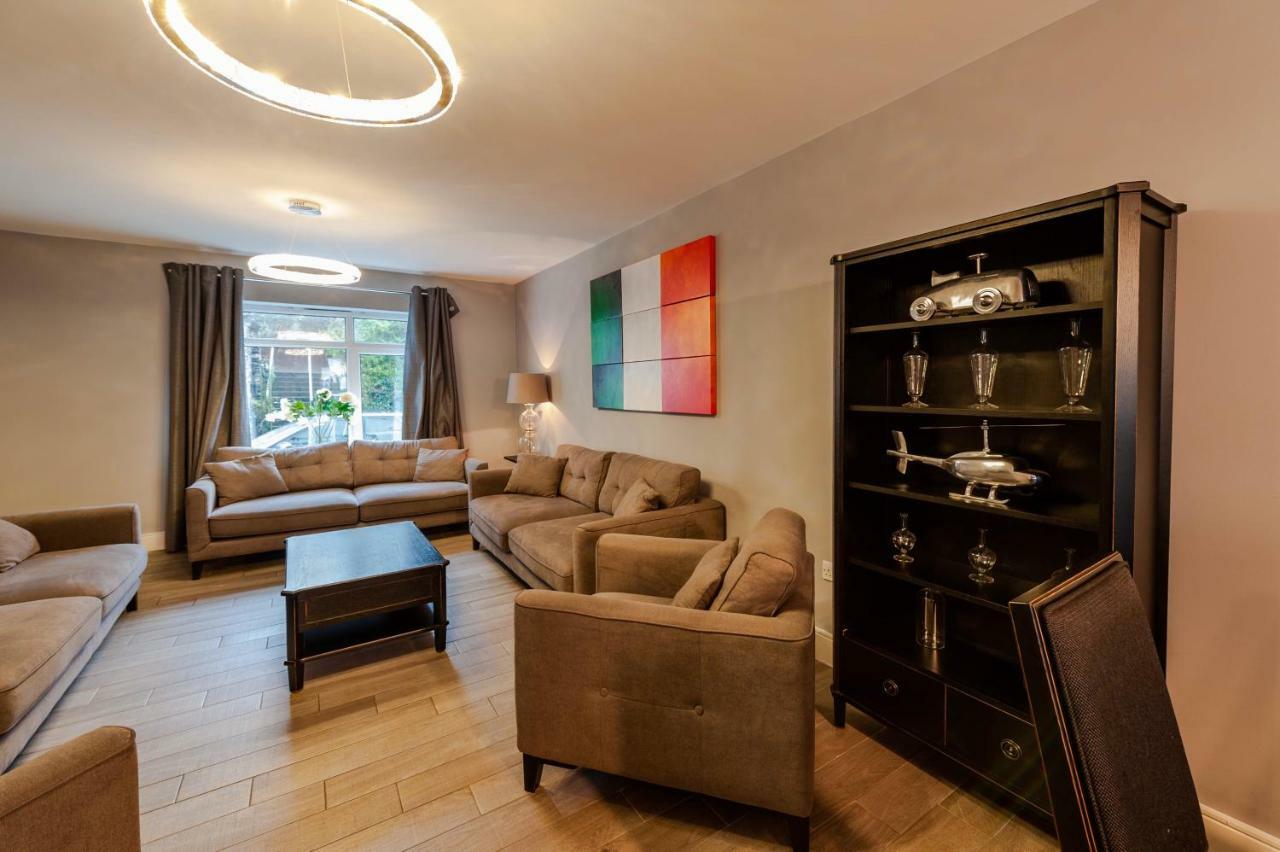 The Town House Kinsale, Hosted By Exquisite Holiday Homes, Sleeps 16 Экстерьер фото